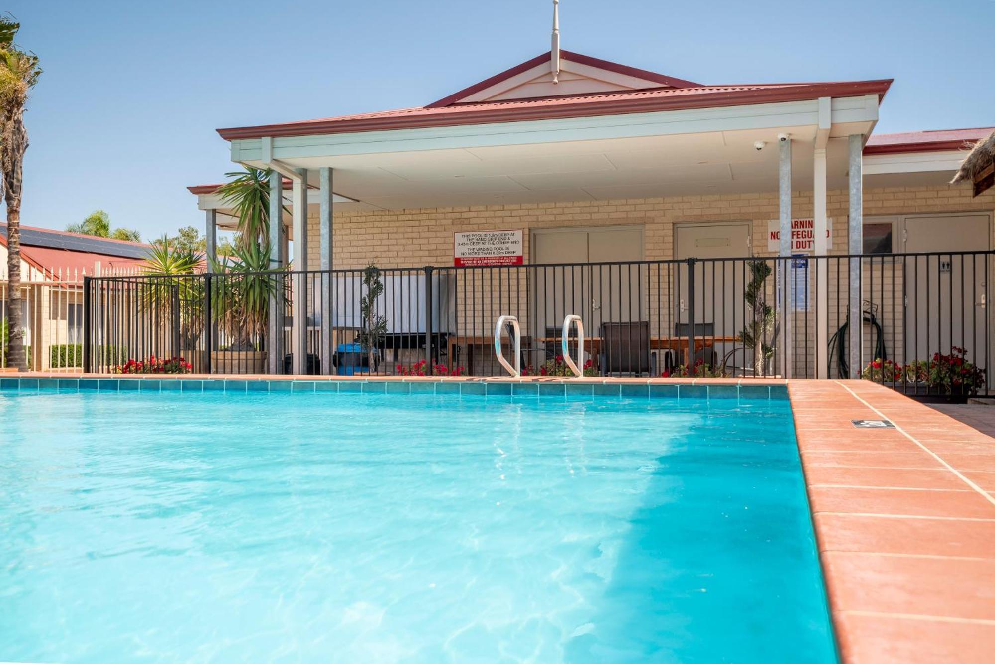 Bunbury Motel And Apartments Kültér fotó